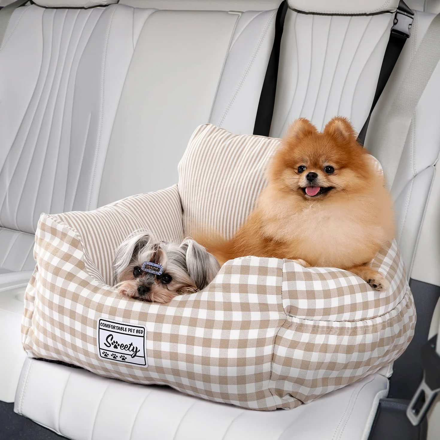 PETEPELA Hundeautositz mit stabil Sicherheitsgurt Weich Hunde Sitzerhöhung Wasserdichter Rutschfester Hundetransportträger für kleine bis mittelgroße Hunde Beige