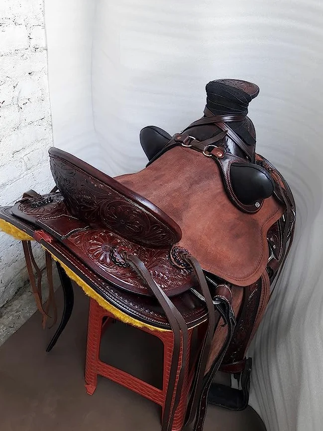 Rough Out Leather Western Roping Ranch Horse Saddle