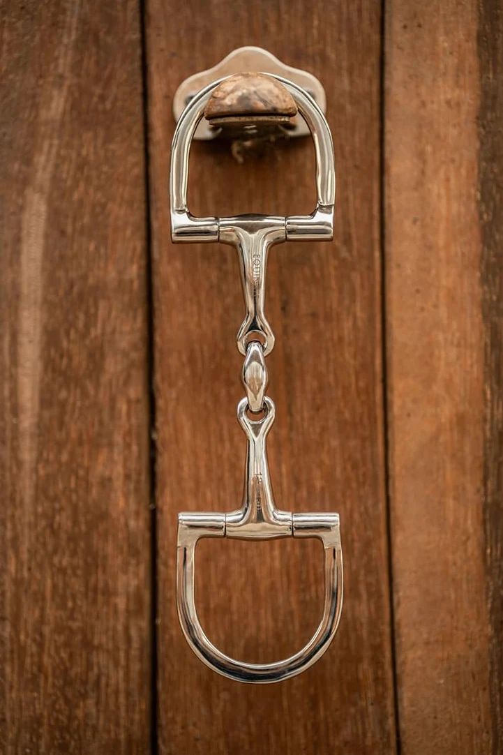 Equinate D-Ring Trense Edelstahl 16mm doppelt gebrochen 14,5cm - Anatomisch geformtes maulfreundliches Gebiss mit sanfter Einwirkung - Lasergravierte Größenangabe