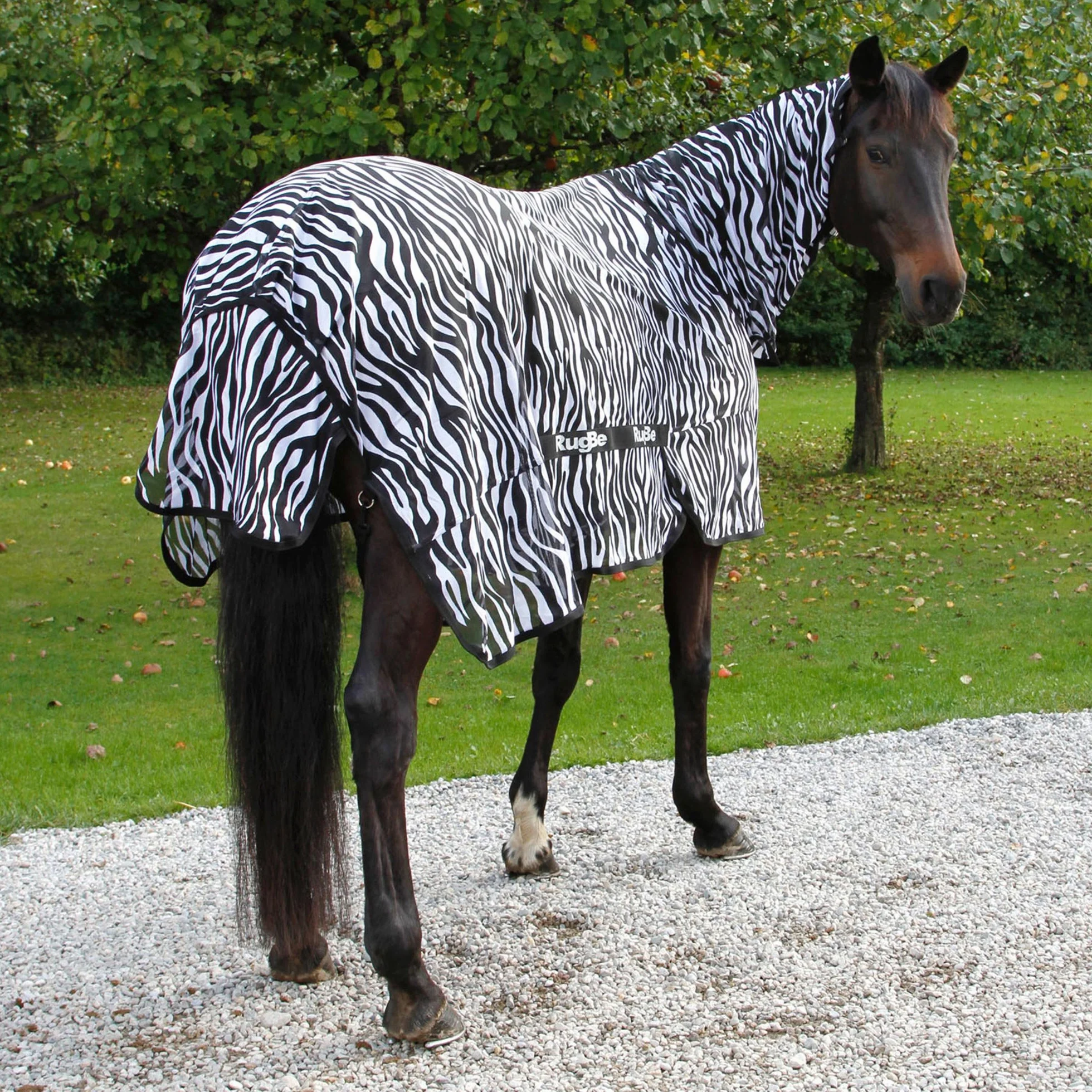 Kerbl 326123 Fliegendecke Zebra inklusiv Halsteil