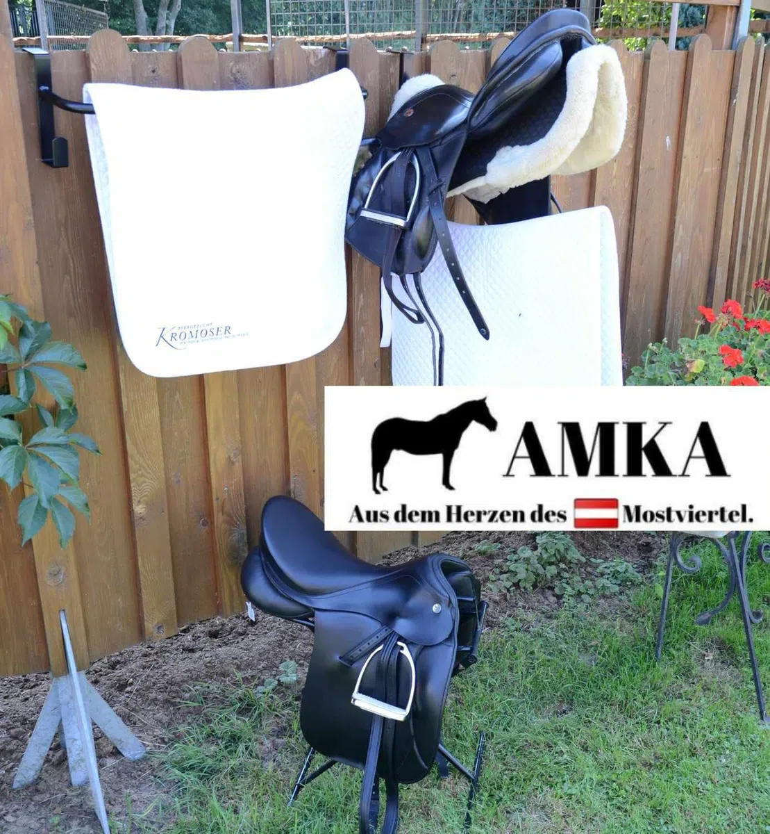 AMKA Sattelhalter klappbar zum Einhängen, für Stallgasse, Pferdebox...